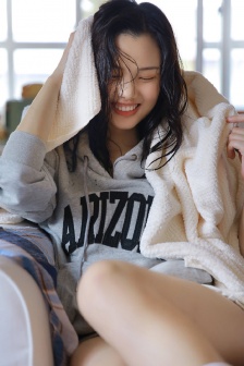蕾丝开襟透视内衣